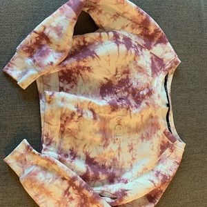 Never worn, new Balance Athletica crew